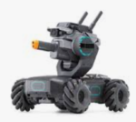 Roboti v nové tělocvičně ZŠ Drahotuše